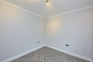 Photo 33- click for photo gallery